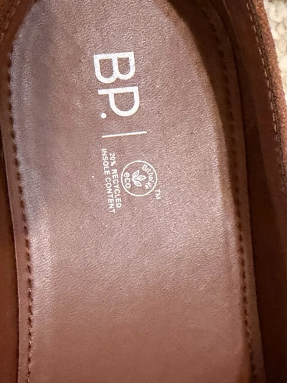 G.H.BASS brand ,brown leather 8.5 mens derby shoes,